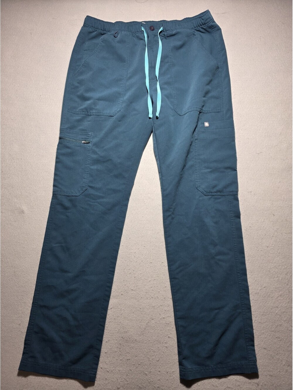 FIGS Technical Collection Scrub Pants Men's Medium Teal Cargo Drawstring
